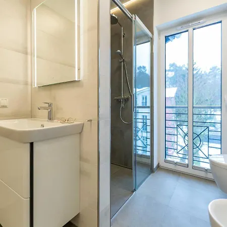 Apartment Quartier Eichenweg 8 Neuhof (Heringsdorf)